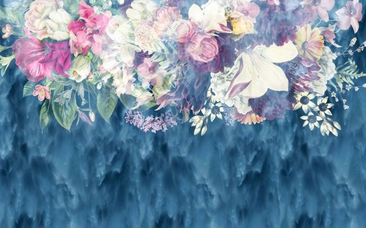 Flores sobre azul profundo — diseño completo