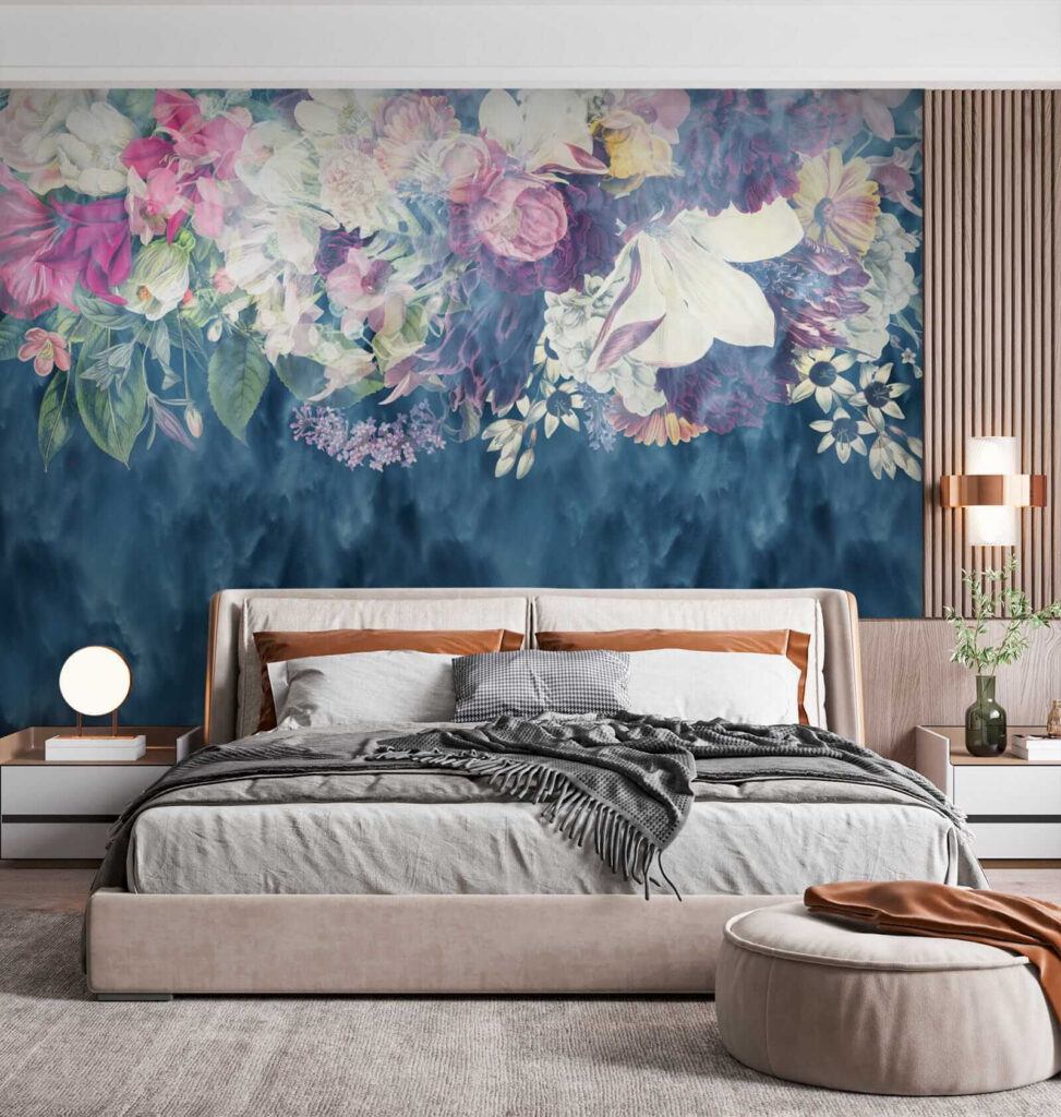 Flores sobre azul profundo — interior 4