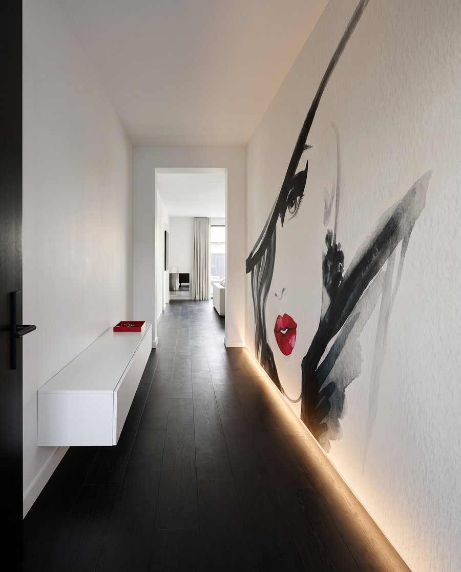 Mirada bajo un sombrero — interior 4