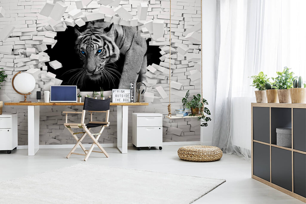Tigre blanco entre ladrillos — interior 1