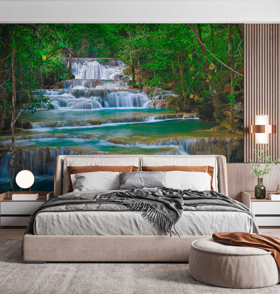 Cascada escalonada del bosque — interior 3