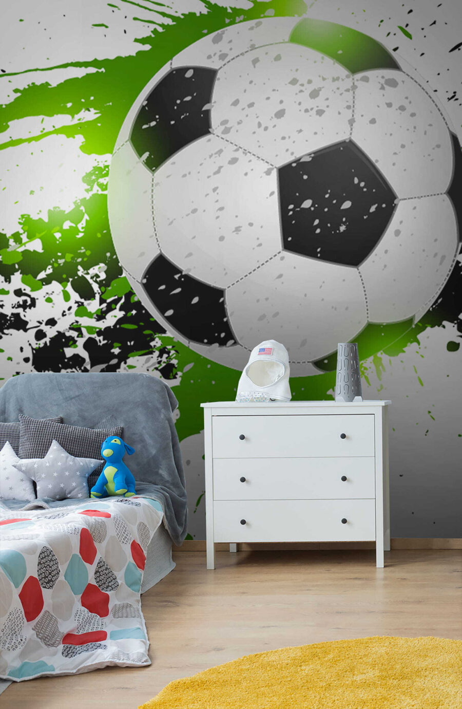 Fútbol entre salpicaduras verdes — interior 3