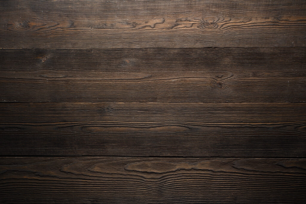 Tablas oscuras con vetas — diseño completo