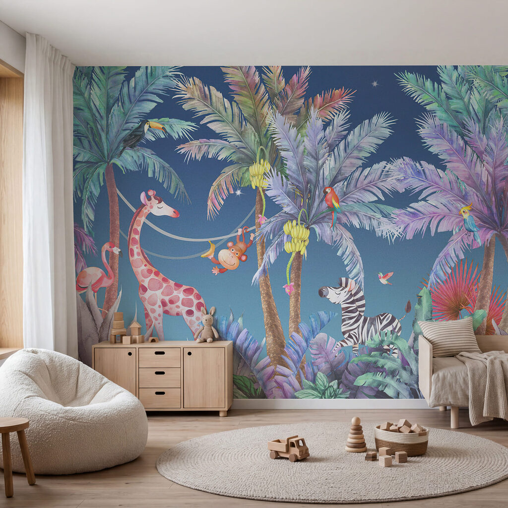 Jugando entre palmeras — interior 1