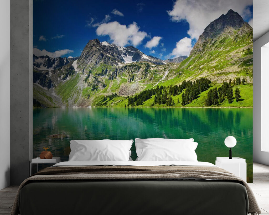 Montaña reflejada en turquesa — interior 2
