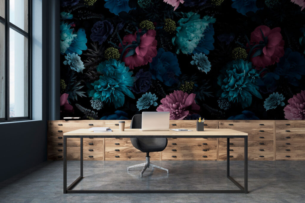 Flores azules sobre negro — interior 2
