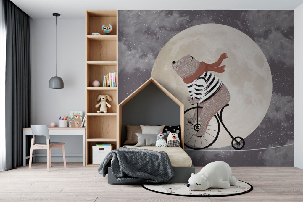 Oso en bici nocturna — interior 1