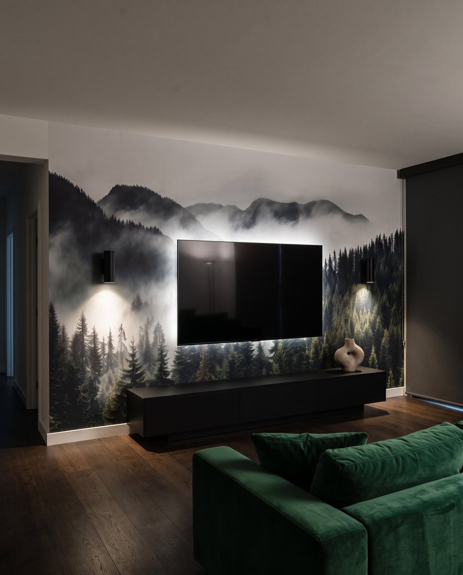Niebla sobre montañas verdes — interior 6