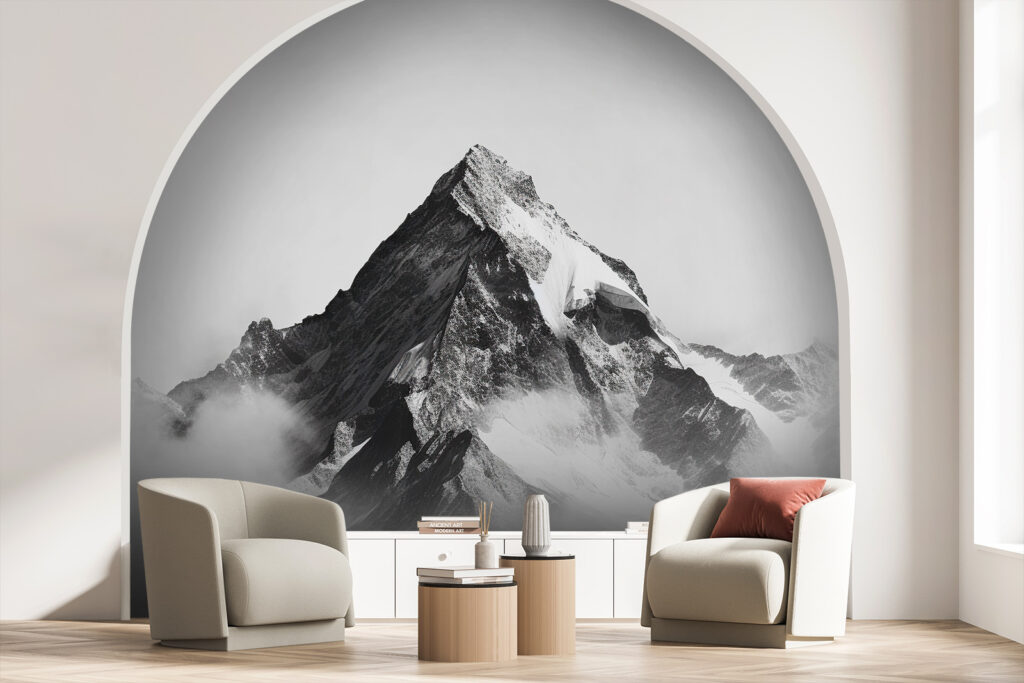 Cumbre solitaria sobre nubes — interior 2