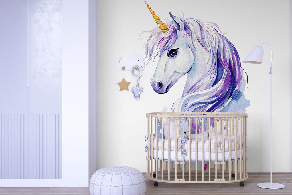 Unicornio en acuarela morada — interior 2