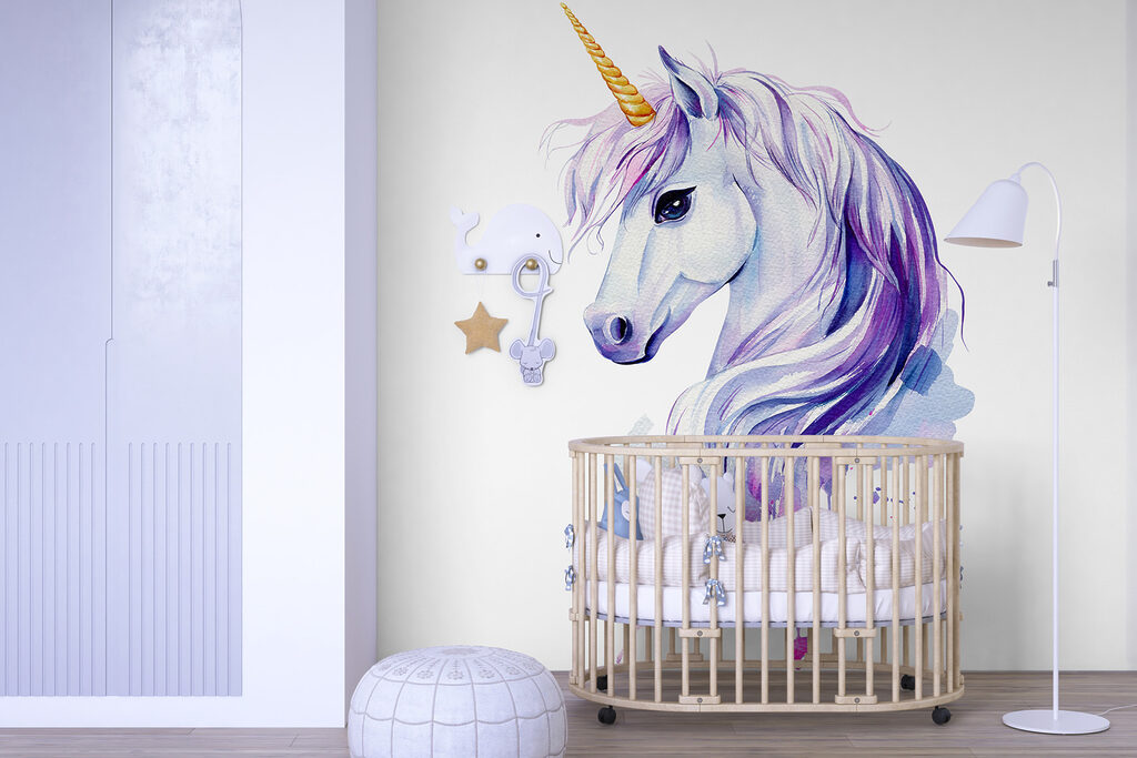 Unicornio en acuarela morada — interior 5