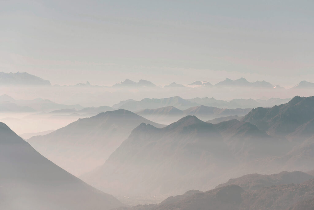 Capas suaves de niebla — diseño completo