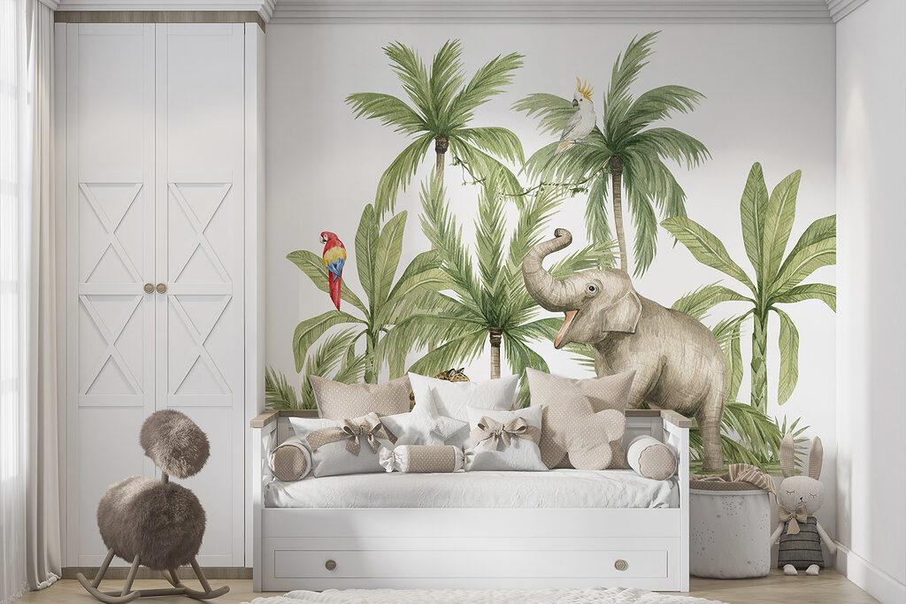 Elefante entre palmeras claras — interior 3