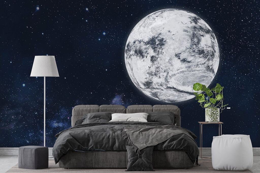 Luna en noche profunda — interior 2