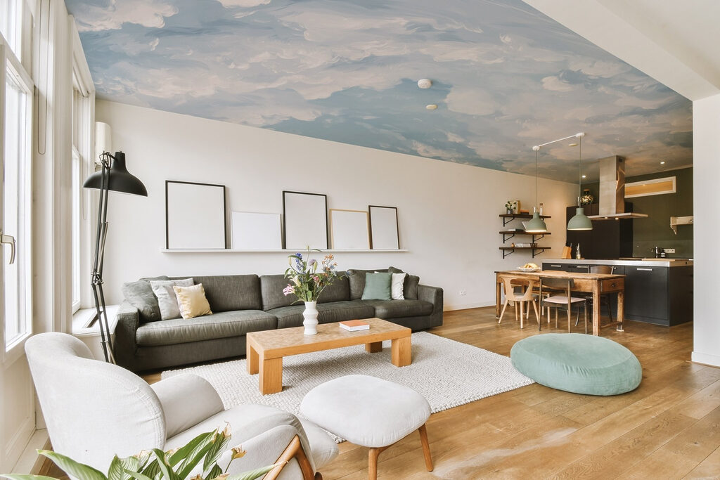 Nubes en cielo azul — interior 6