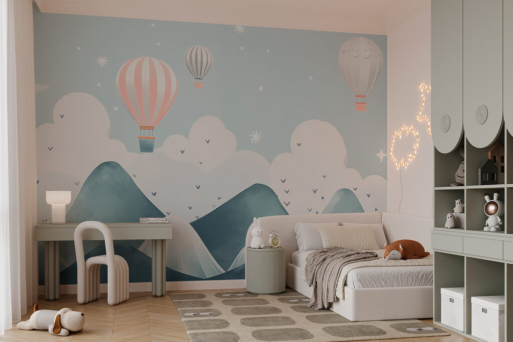 Globos sobre montañas azules en un interior