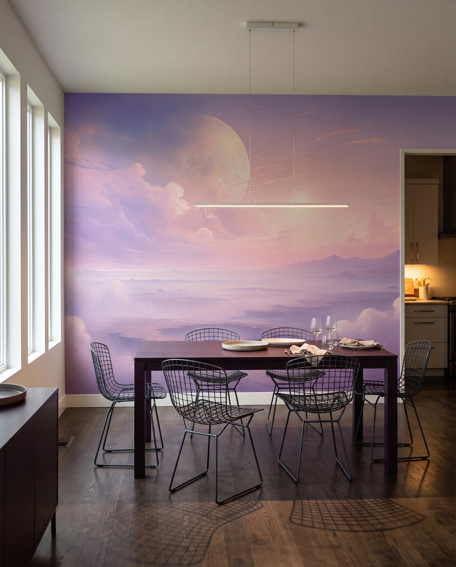 Luna sobre agua lila — interior 5